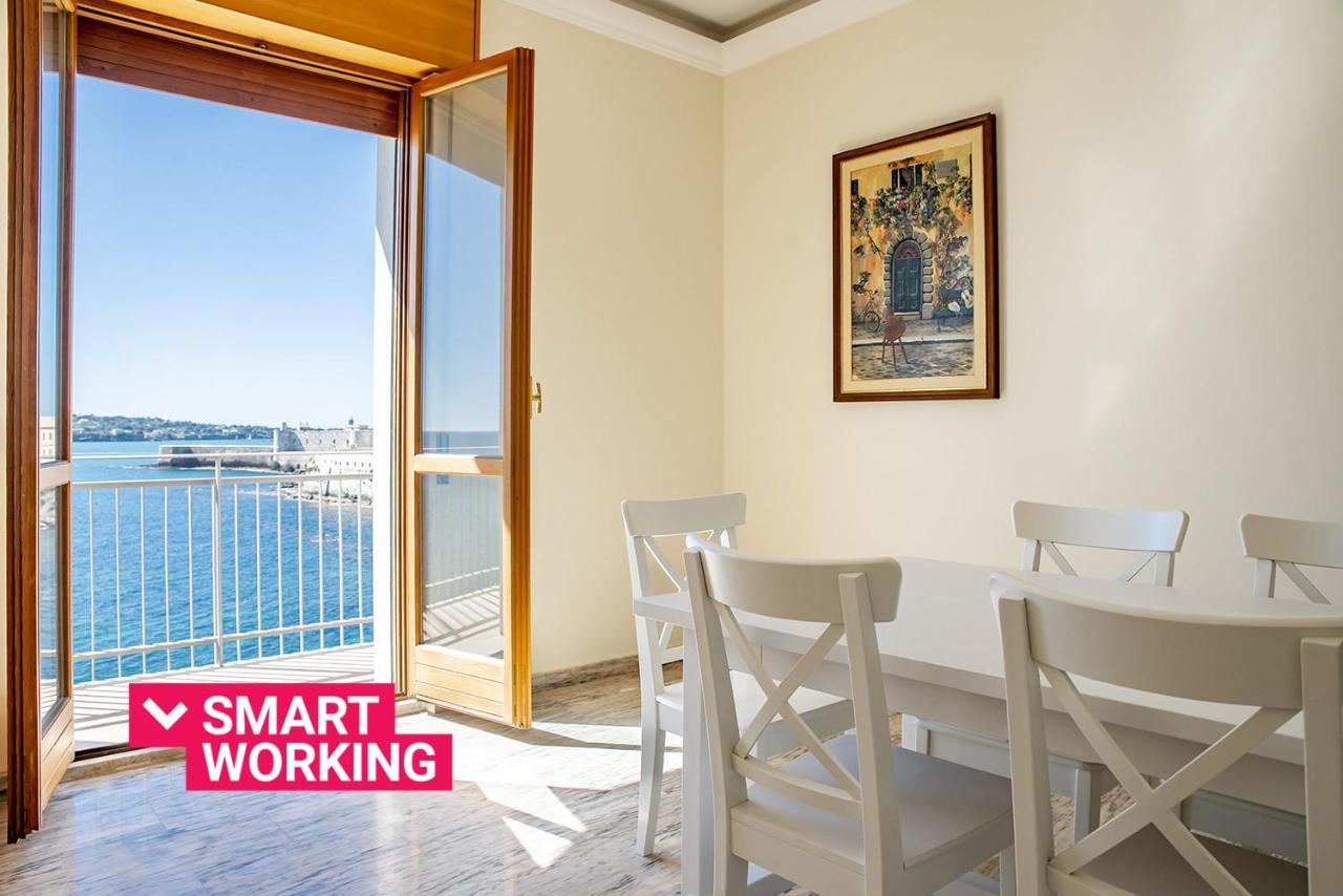 Ortigia Seafront Apartment By Wonderful Italy Syracuse Exterior foto
