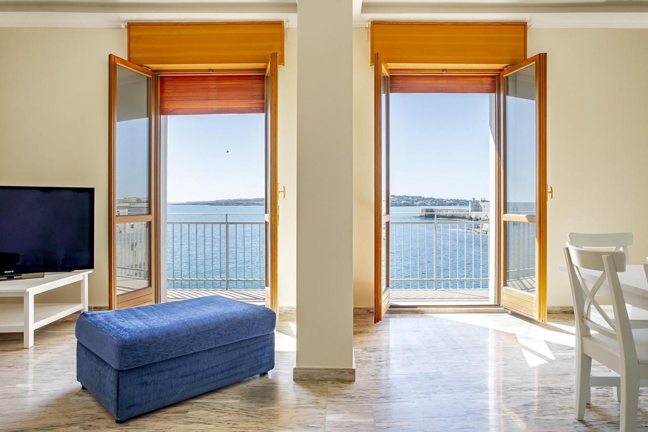 Ortigia Seafront Apartment By Wonderful Italy Syracuse Exterior foto